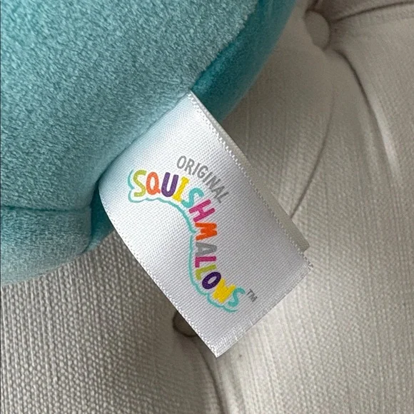 SQUISHMALLOW, Mully the Mushroom - Picture 3 of 5